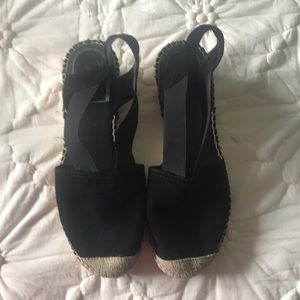 Vidorreta black sandals